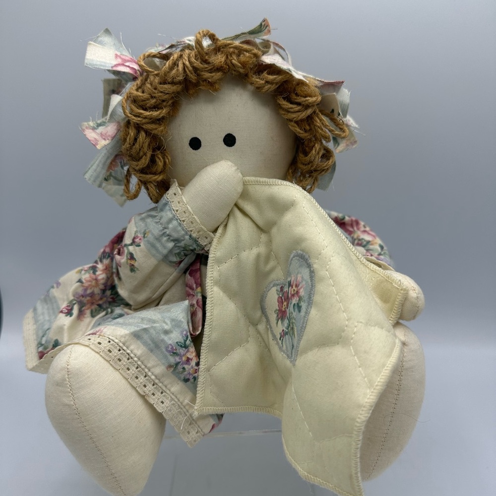 VTG Handmade Rag Doll sitting Rope Hair Floral Dress w/blanket 8” Cottage Core